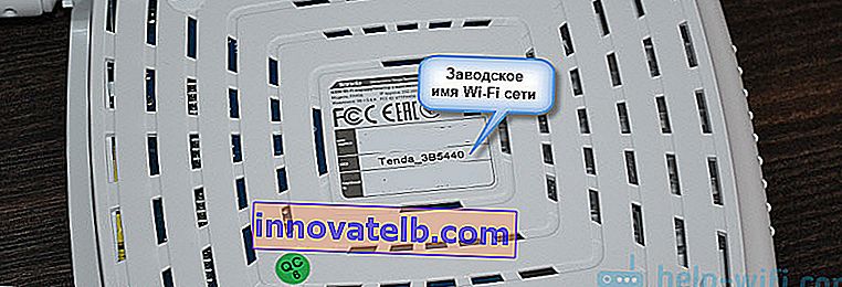 Fabriks SSID, MAC og IP-adresse på Tenda-routeren